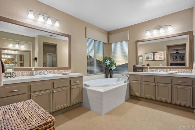 Detail Gallery Image 27 of 58 For 1122 via Vera Cruz, San Marcos,  CA 92078 - 5 Beds | 3 Baths