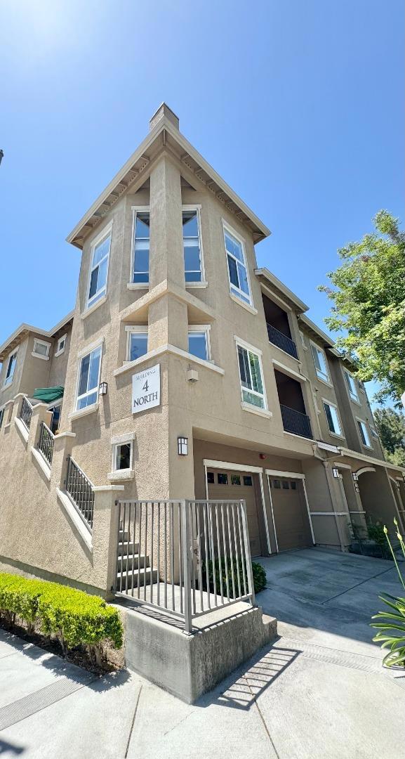 504 Tower Hill Avenue, San Jose CA: https://media.crmls.org/mediaz/80d24fd9-8d0f-4215-a7f5-c335b3f29263.jpg