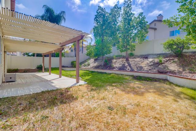 32411 Cassino Court, Temecula CA: https://media.crmls.org/mediaz/80d3a946-3126-4a27-a09b-f6fa61ed51fc.jpg