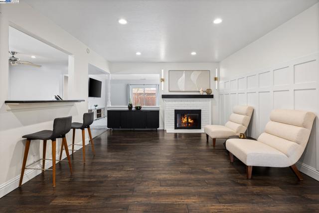 2889 Biddleford Drive, San Ramon CA: https://media.crmls.org/mediaz/80d45030-5a55-43a6-ad75-29af3a07d572.jpg