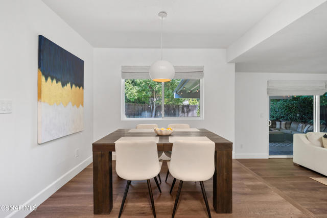 1063 Valley High Avenue, Thousand Oaks CA: https://media.crmls.org/mediaz/80d48bf4-e5c2-4858-a20a-0d06d69ad2e4.jpg