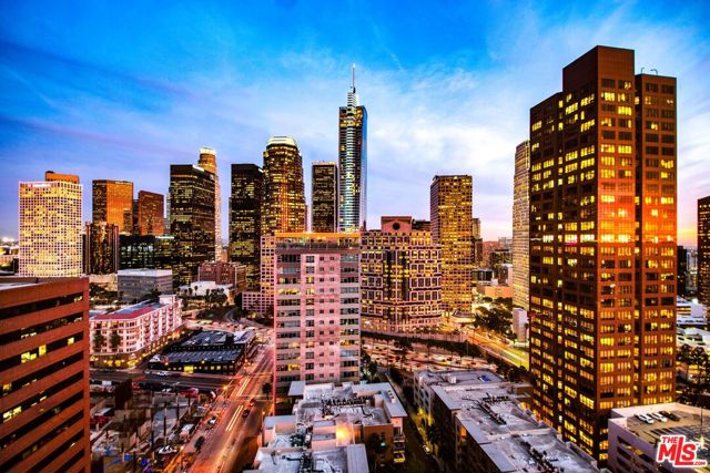 1100 Wilshire Boulevard, Los Angeles CA: https://media.crmls.org/mediaz/80d7e82b-c617-43fe-a3ac-b3b86b3971b4.jpg