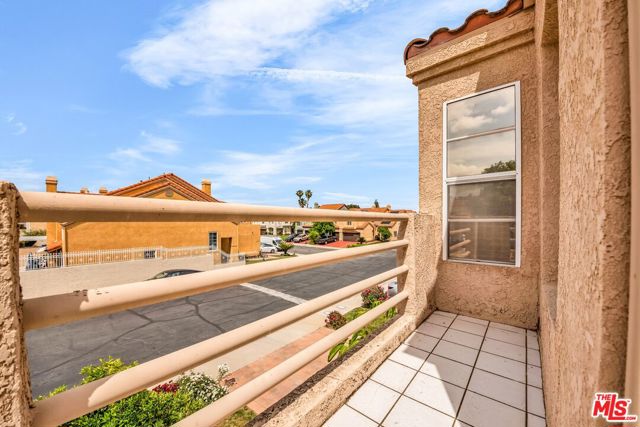 23234 Valerio Street, West Hills CA: https://media.crmls.org/mediaz/80d9c0dd-b74f-4416-9d5b-722e7e3ce6bb.jpg