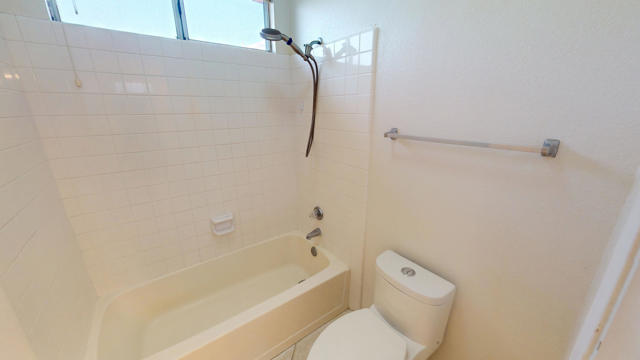 Image 32 of 49 For 44450 Ocotillo Drive