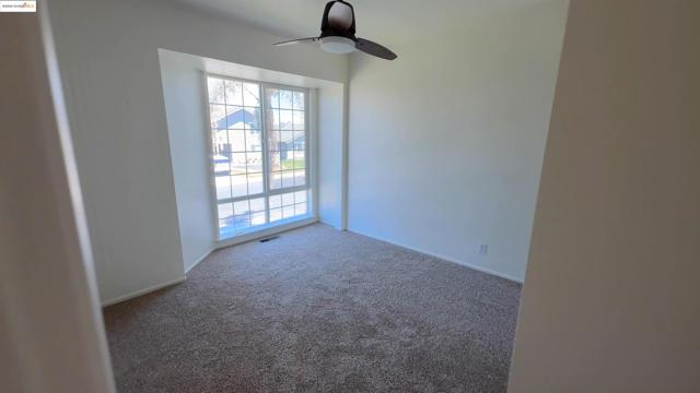 435 Discovery Bay Blvd, Discovery Bay CA: https://media.crmls.org/mediaz/80da439f-3783-4109-b121-72871e057c2f.jpg