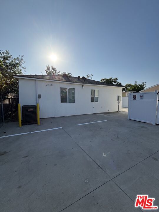 231 S Waldo Avenue, Fullerton CA: https://media.crmls.org/mediaz/80da7075-9747-418e-a5d0-31897ade7858.jpg