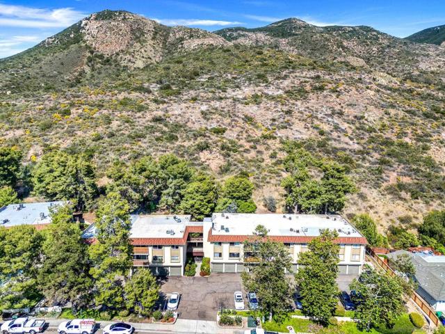 7855 Golfcrest Dr, San Diego CA: https://media.crmls.org/mediaz/80dabe54-d41a-4f51-8149-82367a614e79.jpg