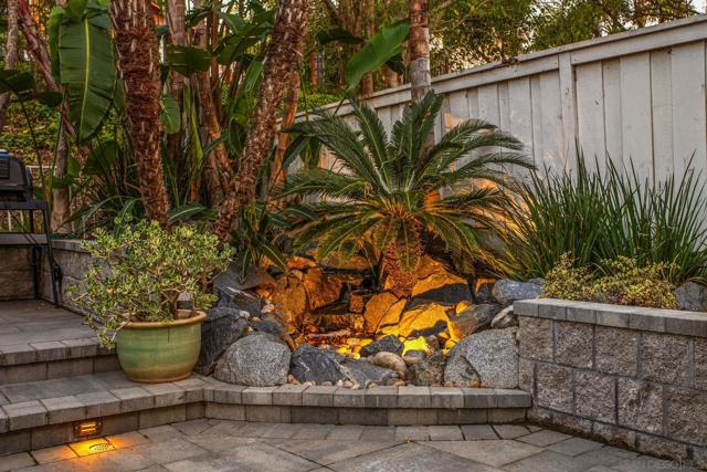 11311 Legacy Canyon Pl, San Diego CA: https://media.crmls.org/mediaz/80dac41e-b497-407b-8eb6-c329b2c4fbaf.jpg