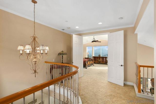 1566 Plantation Way, El Cajon CA: https://media.crmls.org/mediaz/80dae071-1063-4f8a-b68c-f2aa481fa452.jpg