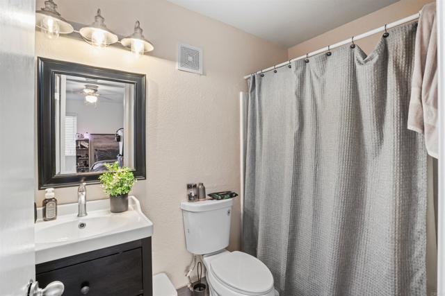 Detail Gallery Image 10 of 19 For 1465 E Lexington Ave 12e,  El Cajon,  CA 92019 - 2 Beds | 2/1 Baths