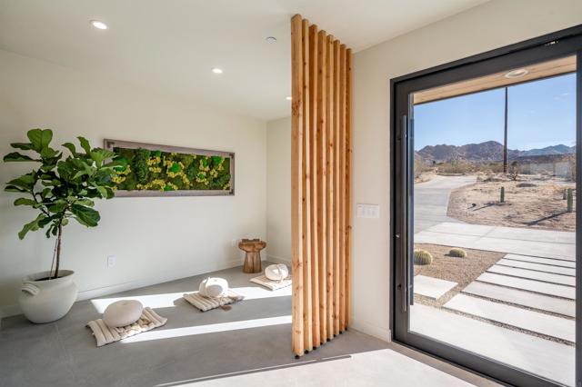 Detail Gallery Image 19 of 37 For 6775 Arizona Ave, Joshua Tree,  CA 92252 - 3 Beds | 2 Baths