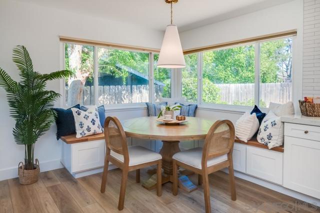 7634 Flag Lake, San Diego CA: https://media.crmls.org/mediaz/80dc1e75-aed6-4bf2-8e35-332ff6ee2178.jpg