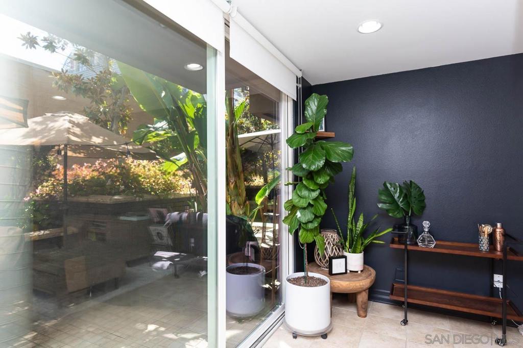 1225 Island - photo 8