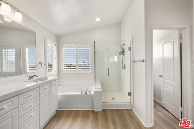 1537 Turquoise Drive, Carlsbad CA: https://media.crmls.org/mediaz/80dcad68-3e8e-40fa-9816-9d2d1a5c8fc4.jpg