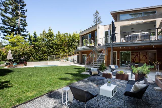 454 Cypress Drive, Los Altos CA: https://media.crmls.org/mediaz/80dd01c2-2ed5-4244-83ff-1dfffce8c7ae.jpg
