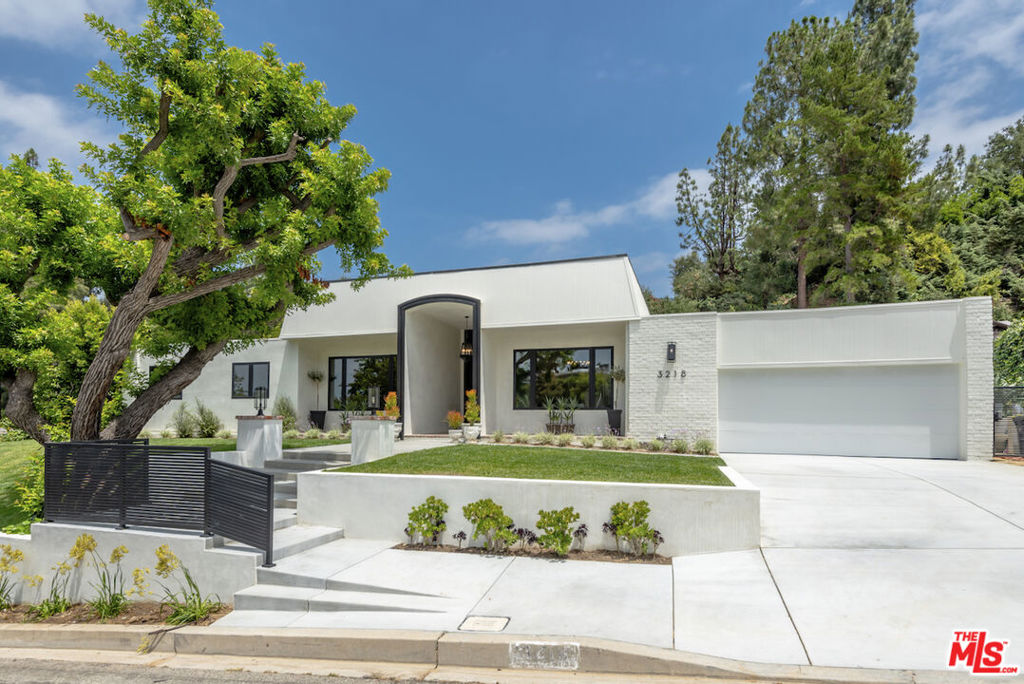 MLS #26855239 image #1