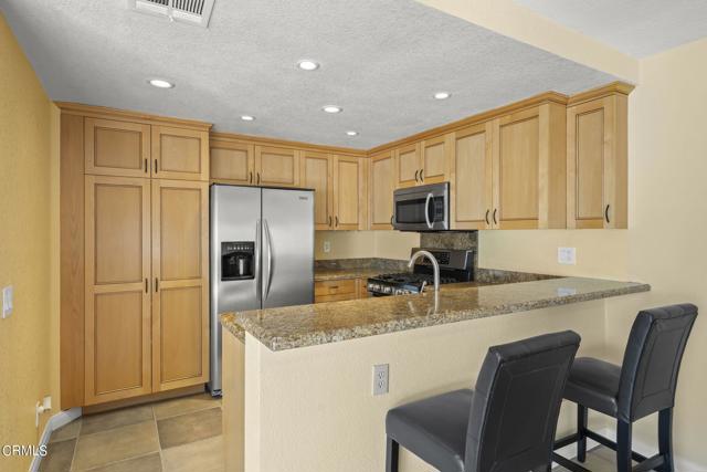 Detail Gallery Image 11 of 33 For 6220 Paseo Encantada, Camarillo,  CA 93012 - 2 Beds | 2/1 Baths