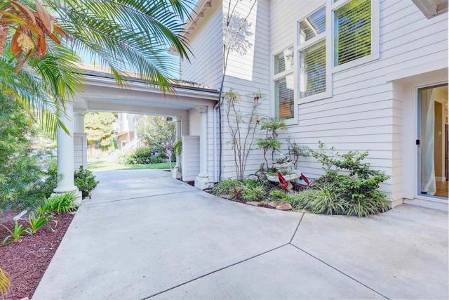 1649 Portside Place, San Marcos CA: https://media.crmls.org/mediaz/80de4a23-54b8-4b83-b89b-655df855ffc3.jpg