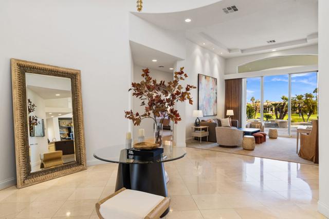 49606 Montana Way, La Quinta CA: https://media.crmls.org/mediaz/80de9f1c-c6f8-4ed7-ac86-dc0c434b5fde.jpg