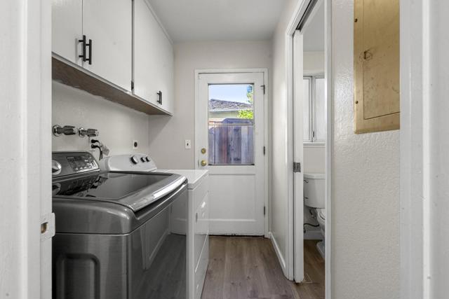 10091 Santa Clara Avenue, Cupertino CA: https://media.crmls.org/mediaz/80e030d0-e84d-43a6-a0b7-6dc9dfffe7a2.jpg