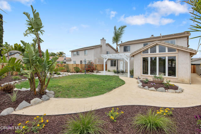 1532 Lorena Drive, Oxnard CA: https://media.crmls.org/mediaz/80e3b99c-1382-4875-9a72-48693a63b607.jpg