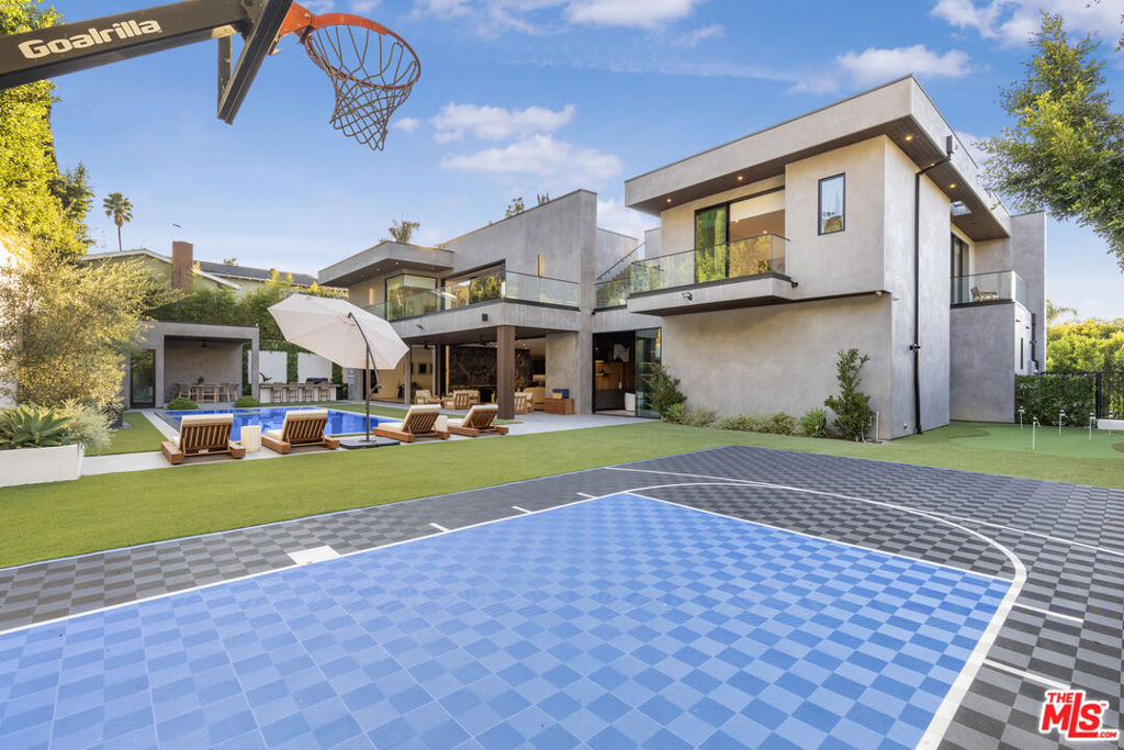 4246 Levitt Lane