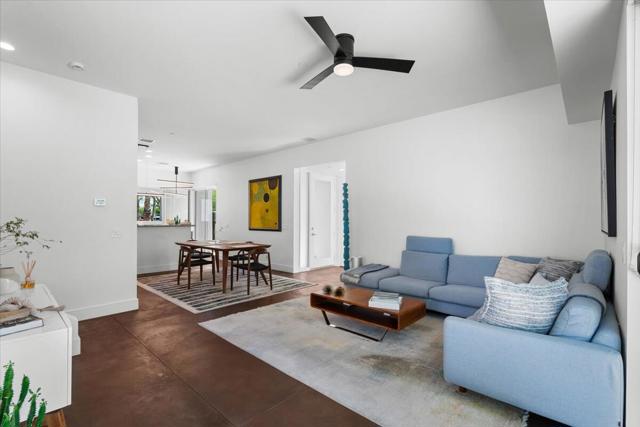 252 Breeze Loop, Palm Springs CA: https://media.crmls.org/mediaz/80e87990-b961-4bf9-a1d4-362ba5f2bfd5.jpg