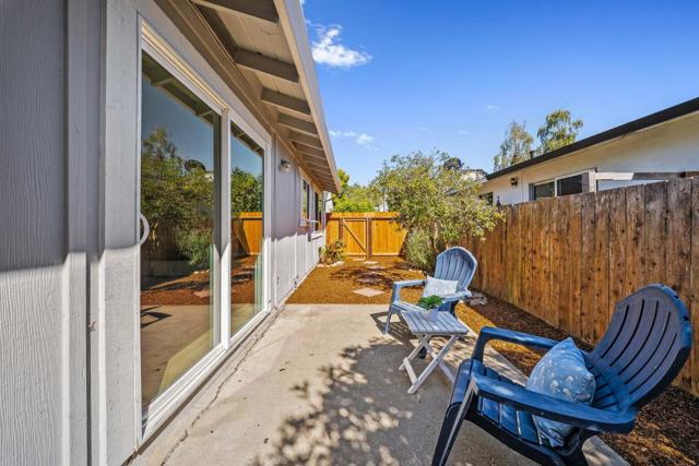 3268 Mission Drive, Santa Cruz CA: https://media.crmls.org/mediaz/80e87e6a-16d7-46d1-9284-9e7206a6bc4c.jpg