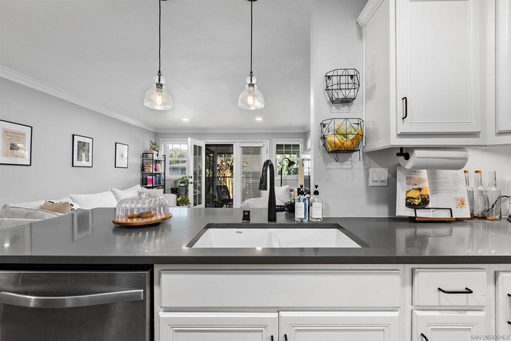 506 Canyon Dr. - photo 10