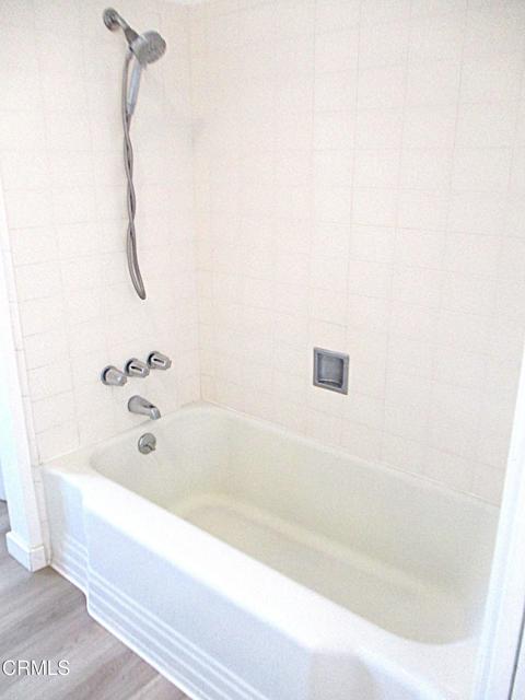 1935 Oakwood Avenue, Sierra Madre CA: https://media.crmls.org/mediaz/80eafede-cc81-4d34-bed3-f57146dd1a2c.jpg