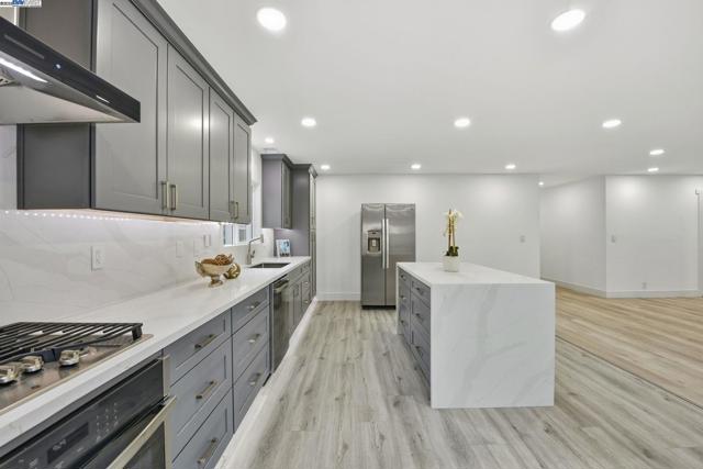 3312 San Marco Ct, Union City CA: https://media.crmls.org/mediaz/80eb5476-b077-4ffc-869a-185aef16091b.jpg