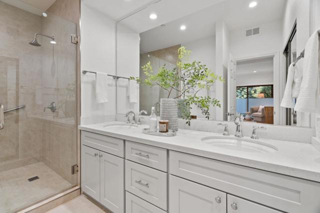 10 9th Avenue, San Mateo CA: https://media.crmls.org/mediaz/80ecea6f-3e8b-470e-9c30-4692108365b0.jpg