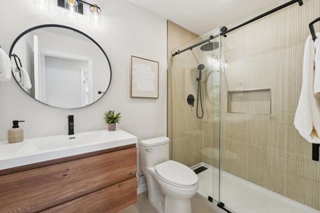 27956 Emerson Avenue, Hayward CA: https://media.crmls.org/mediaz/80ecf659-074d-4075-ad3a-06b4863c6ecc.jpg