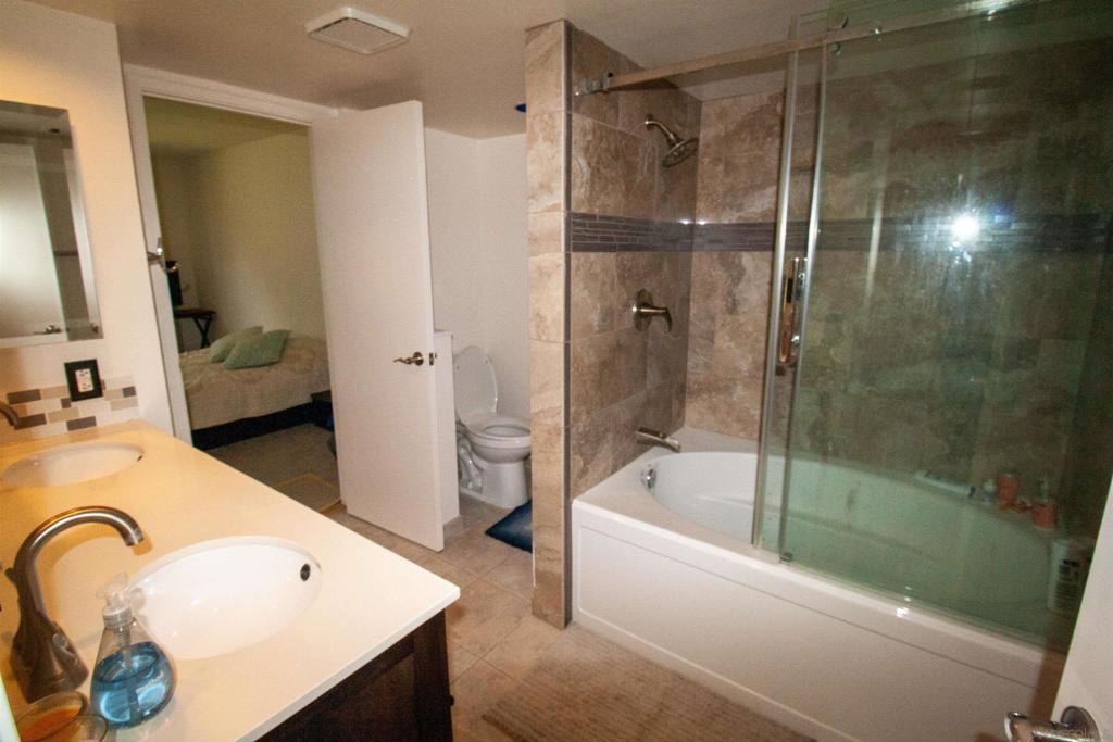 814 America Way - photo 11