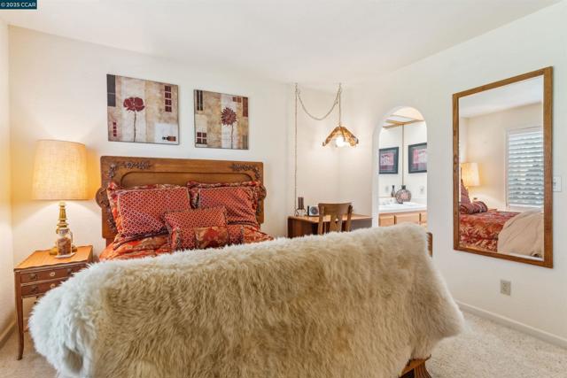5541 Lanai Court, Discovery Bay CA: https://media.crmls.org/mediaz/80eec254-3872-4933-b15f-d548b5fb70b5.jpg