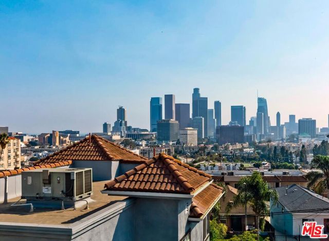 1007 Figueroa Terrace, Los Angeles CA: https://media.crmls.org/mediaz/80f11352-acfa-461d-8759-67167501584a.jpg