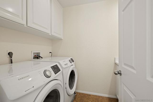 12518 Cavallo St, San Diego CA: https://media.crmls.org/mediaz/80f2842f-a015-4ebf-8c10-fb602f572bf7.jpg