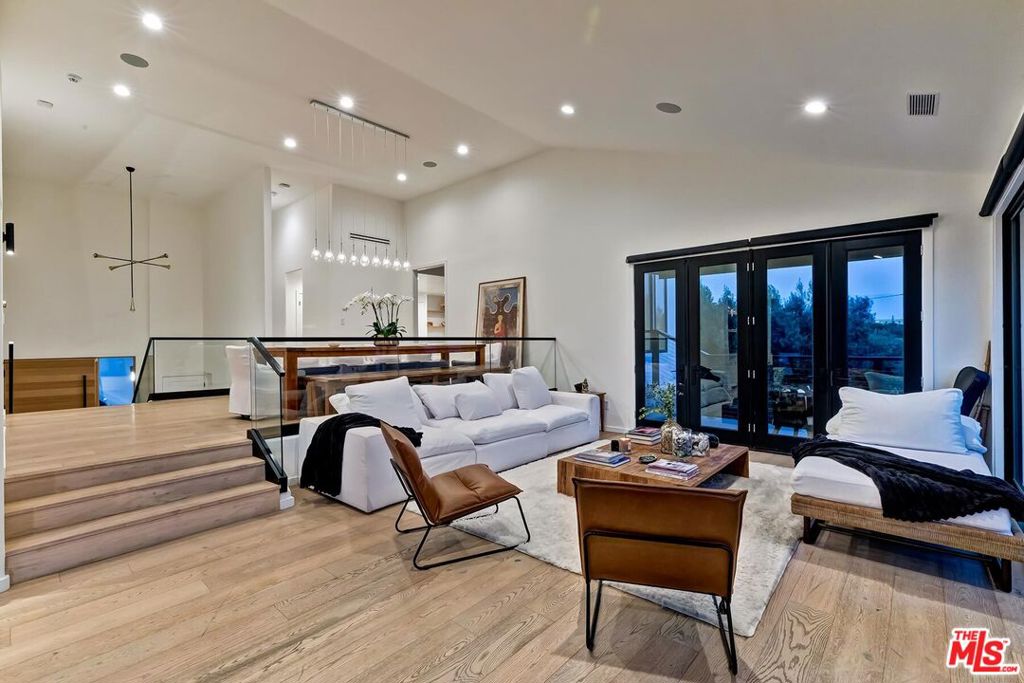 MLS #26985233 image #35