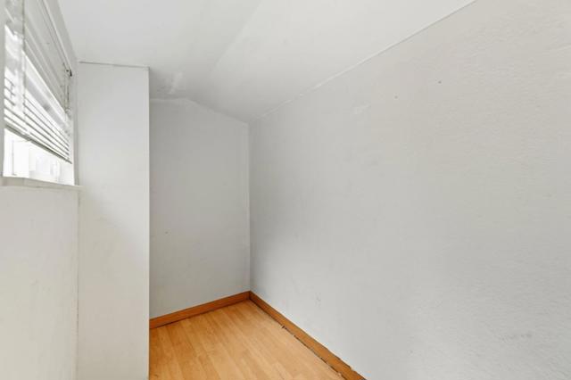 1199 Blazingwood Drive, Sunnyvale CA: https://media.crmls.org/mediaz/80f3266f-2d93-4c8e-99d1-11dfbcca877c.jpg