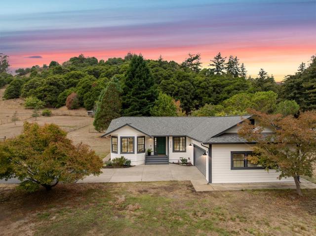 3245 Soquel San Jose Road, Soquel CA: https://media.crmls.org/mediaz/80f5dcc4-5fe7-43d4-b633-070587a739ef.jpg
