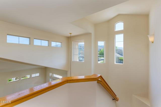 1062 Meadowlark Drive, Fillmore CA: https://media.crmls.org/mediaz/80f74eb9-9879-4c14-bff1-f804764996c8.jpg