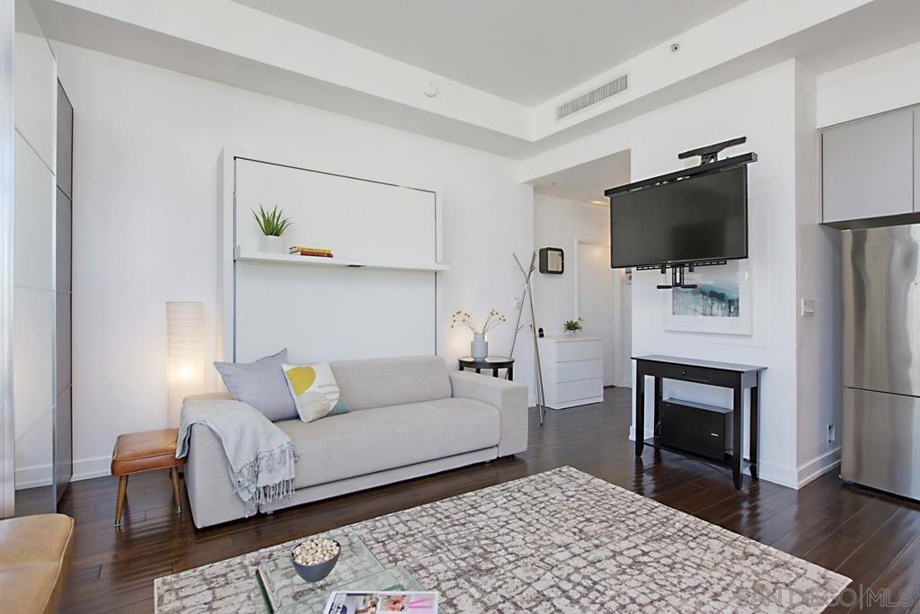 575 6th Ave - photo 8