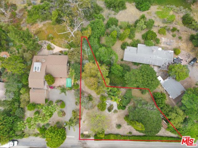 31524 Auguacate Road, San Juan Capistrano CA: https://media.crmls.org/mediaz/80f7f340-2c27-4598-a92e-6a1f2b1d0ae1.jpg
