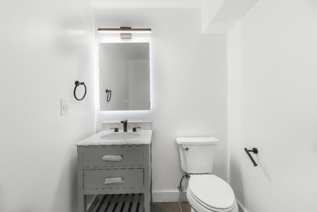 409 San Luis Avenue, Watsonville CA: https://media.crmls.org/mediaz/80f83521-2714-4787-b0b6-80e95b93e3ab.jpg