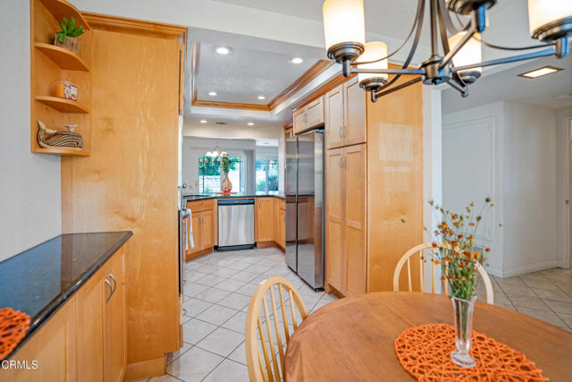 Detail Gallery Image 11 of 52 For 945 Mchugh Ct, Ventura,  CA 93003 - 3 Beds | 2/1 Baths