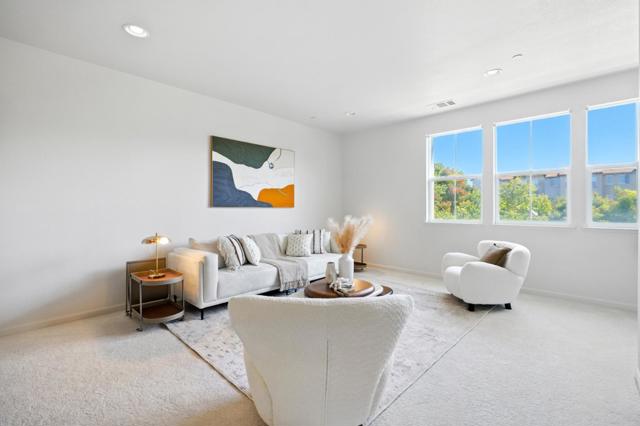 2333 Gibbons Street, Hayward CA: https://media.crmls.org/mediaz/80fa11b0-5823-41db-80be-2b86137ce7ea.jpg