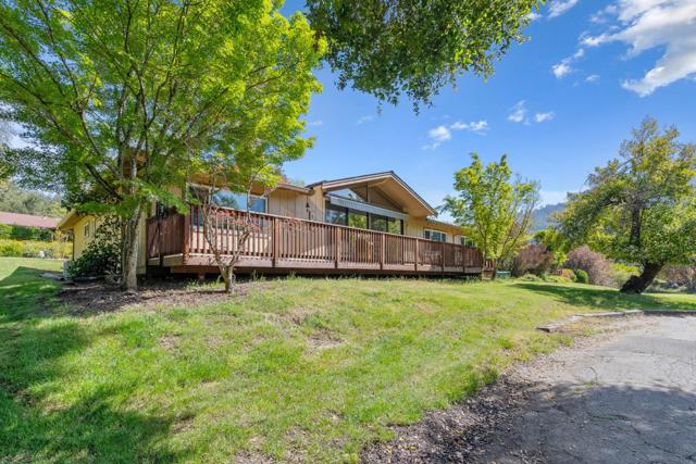 149 E Hilton Drive, Boulder Creek CA: https://media.crmls.org/mediaz/80fa33a7-1f74-4657-89f9-3982c612f47d.jpg