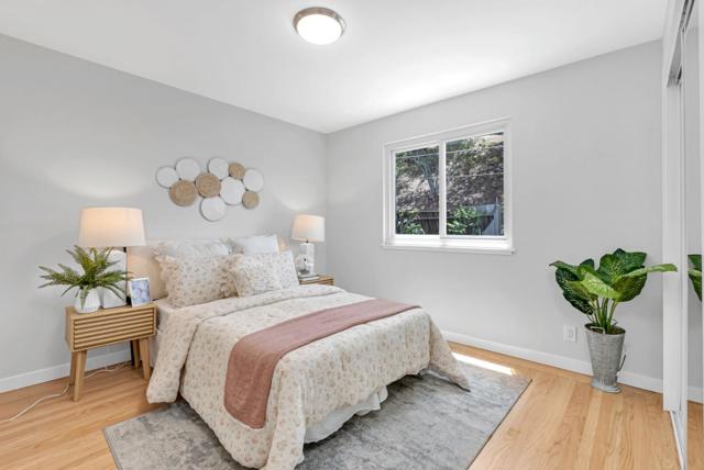 285 Alta Vista Way, Daly City CA: https://media.crmls.org/mediaz/80fab359-1f7c-4a1d-813c-fa0c355369e4.jpg