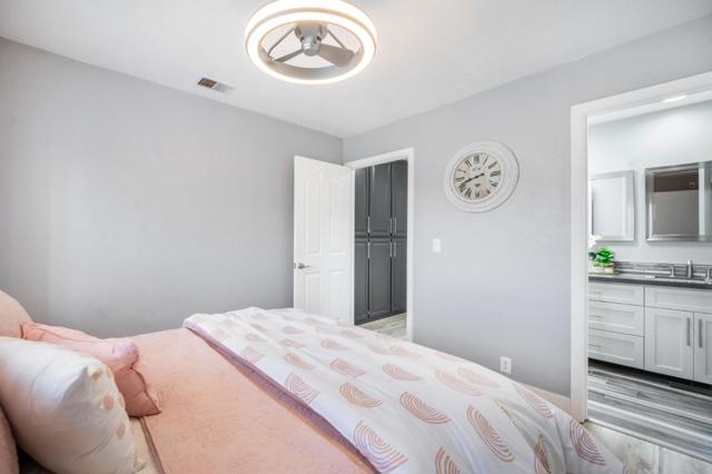 17440 Calle Mazatan, Morgan Hill CA: https://media.crmls.org/mediaz/80faf03a-7f44-4913-952d-36b0dd9e176e.jpg