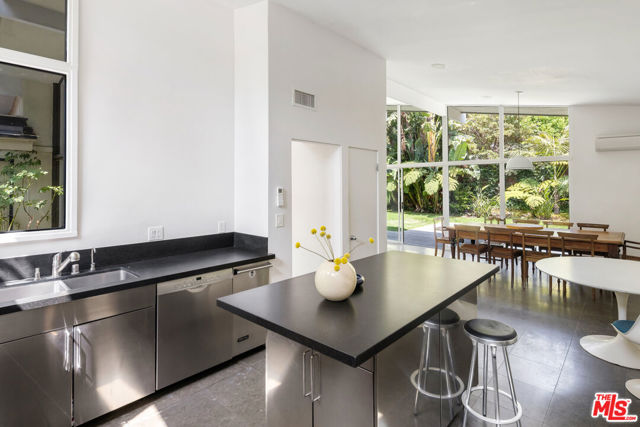 Drew Fenton | 30611 Las Estrellas Drive Malibu CA | MLS: 7423493 Drew Fenton | 30611 Las Estrellas Drive Malibu CA | MLS: 7423493